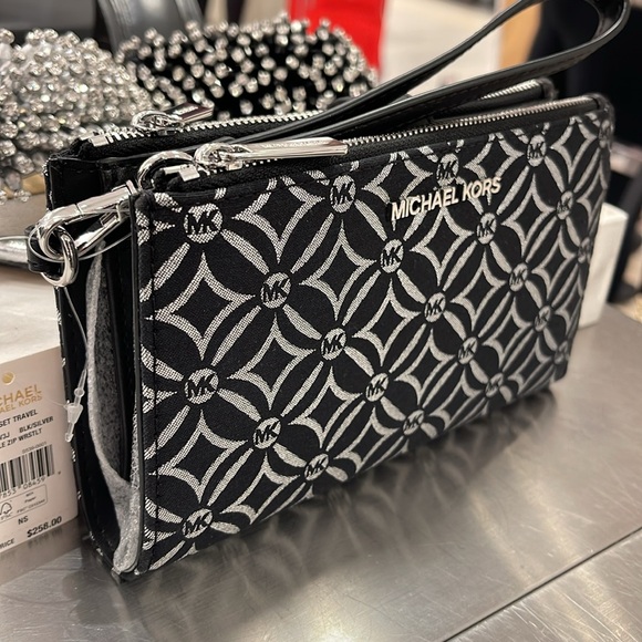 Michael Kors Jet Set Travel Large Double-Zip Wristlet-Wallet-PhoneHolder Black - Picture 5 of 16